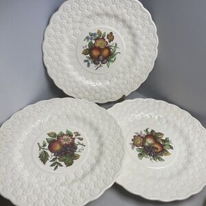 Copeland Spode Alden Luncheon Plate 9" Set of 3 Earthenware England Fruit Floral